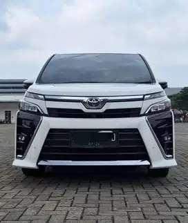 VOXY PEMAKAIAN 2019 PUTIH KM 70RBAN PLAT AD SOLO SURAKARTA