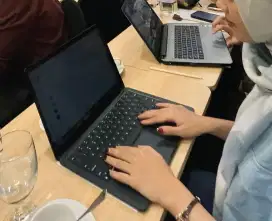 macbook M2 256gb