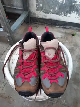 Merrel Hiking size 38