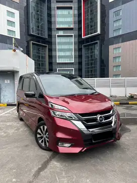 (Harga Cash) Nissan Serena HWS 2019 Kondisi Antik