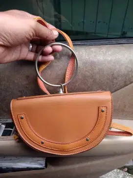 Di jual yg suka dg  barang kesenangan bisa cod di antar buruan