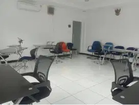 Disewakan Gedung Putat Office Building