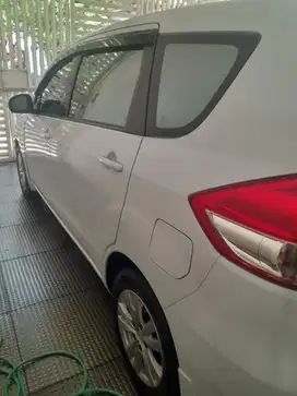 Suzuki Ertiga 2015 Bensin