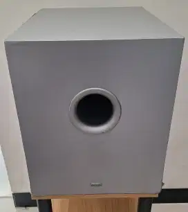 Subwoofer aktif Denon (10 inch)