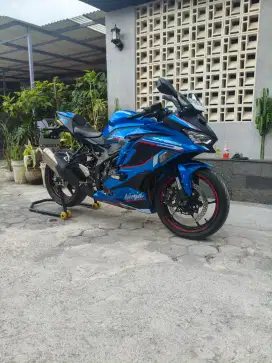DI JUAL KAWASAKI zx25r SE abs 2024
