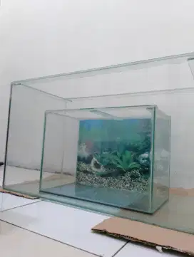 Aquarium ikan dpt 2. 1=60x30x35, 2=35x20x25