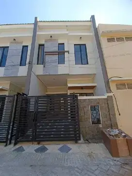 Rumah Baru Mulyosari 1.2 M an