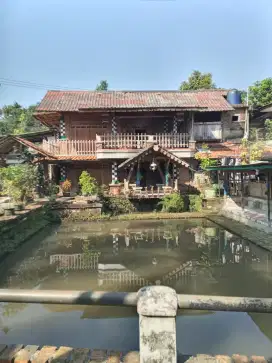 DI JUAL RUMAH KLASIK DI TENGAH PUSAT KAB.BOGOR
