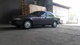 V200 w202 c200 siap pake