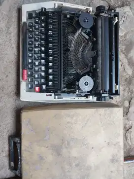 Mesin ketik manual