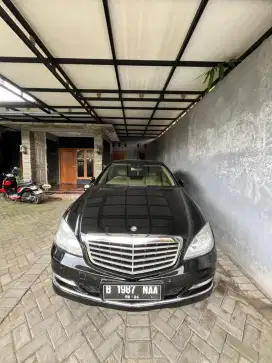 Dijual Cepat BU Mercedes Benz S300