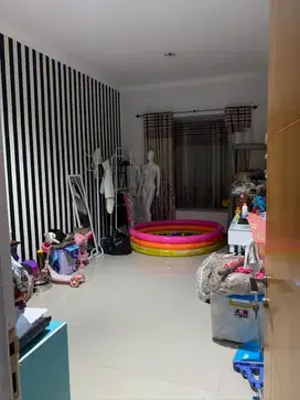 Dijual Rumah di Cimareme Indah Bandung Barat, 2 Lantai Siap Huni