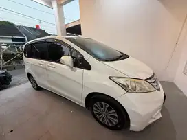 Honda Freed 2015 Bensin