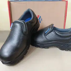 Sepatu Safety - KenT No.6 (39)