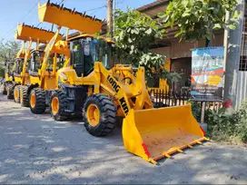 Ready Wheel Loader China Tangguh Sparepart Mudah Kapasitas 1 - 3 Kubik