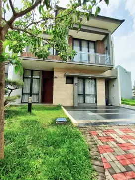 Dijual rumah di kota wisata cibubur