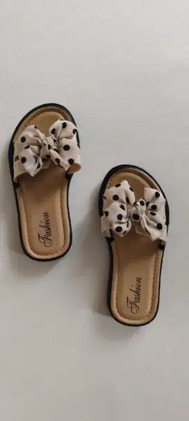 Preloved - Sandal Fashion Ribbon Polkadot