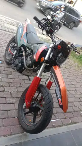 Viar cross x 150cc 2024 KM 1000