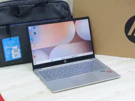 Ready laptop HP 14-EM003AU RYZEN 3-7320U RAM 8GB SSD 512GB FULLSET,