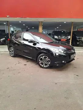 Panoramic Sunroof HRV 1.8 Prestige 2016 Hitam