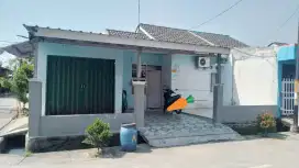 Jual rumah siap huni