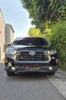 GRAND NEW INNOVA REBORN VENTURER DIESEL AT, Th reg 2022, km 30 ribuan