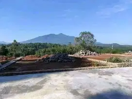 Kami tawarkan kavling tanah yang berlokasikan di Pakintelan Gunungpati