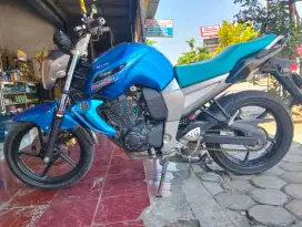 Byson Warna Biru 2011