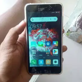 xiomi redmi 4A ram 2/32 jaringan 4g