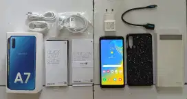 Samsung Galaxy A7 2018 Ram 4/64 GB like NEW + Powerbank 20.000 mAh