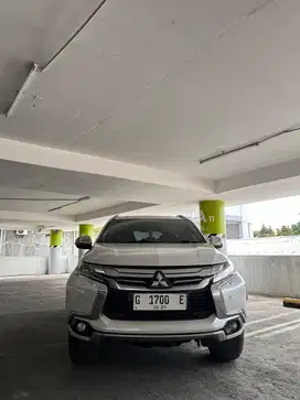 Pajero Dakar Putih 2019