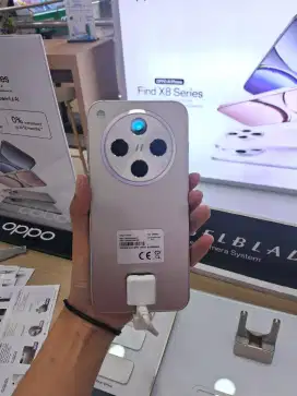 Oppo Find X8 cicilan pakai home credit!