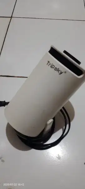 Di jual proyektor mini..dari tripsky