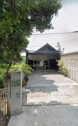 JUAL RUMAH STRATEGIS DEKAT KANTOR KELURAHAN GEDOG BLITAR