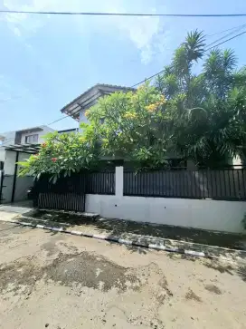 DIJUAL RUMAH MANDAR BINTARO SEKTOR 3A