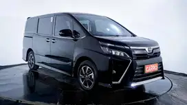 Toyota Voxy 2.0 AT 2019 Hitam