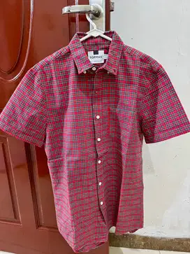 Kemeja Topman Merah Mewah