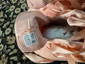 Sepatu adidas original