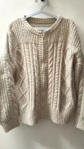 Sweater / Jaket / Outer Rajut wanita