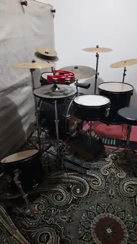 Drum Rolling Double Pedal