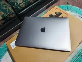 macbook pro retina 2018 touchbar a1989