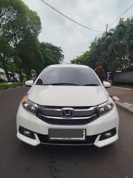 Honda Mobilio E CVT  2017/2018 putih