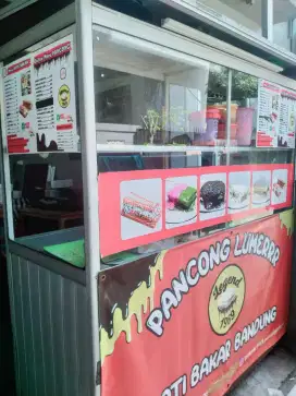 Gerobak bekas jualan