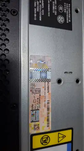 Think System SR630 V3 Tipe 7D73 Server
