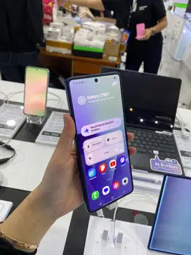 Samsung galaxy Z Flip7