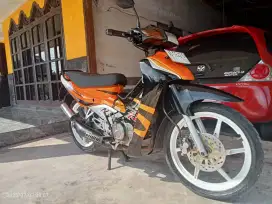 Satria RU lumba orange Hitam 2003