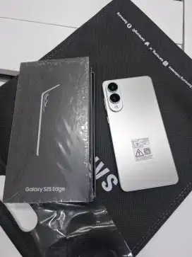 Samsung S25 Edge Free Smart TV 32