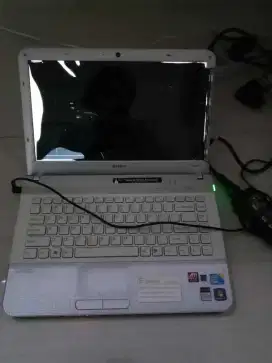 Sony vaio E series