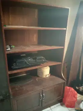 Kayu jati (lemari buku)