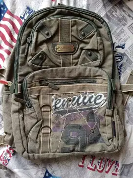 Dijual Tas Ransel Serbaguna Kantong Banyak siap pakai